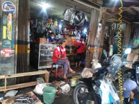 Banjir Di Wilayah Tegal Alur Mulai Surut,Berkah Bagi Bengkel Sepeda Motor