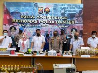 Polda Banten Ungkap Mafia Migor Curah Menjadi Premium