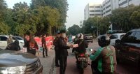 Laskar Manguni Indonesia DPW DKI Jakarta Gelar Pembagian TA’JIL Gratis