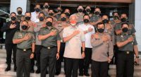 Kapolda Jateng Beserta Pangdam IV/Diponegoro Halal Bihalal ke Gubernur Jateng