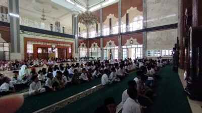 TK Al-Iqomah Peringati Hari Santri Nasional