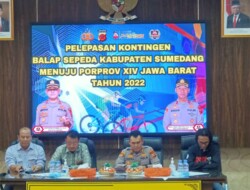Kapolres Sumedang Lepas Kontingen Balap Sepeda Kabupaten Sumedang Untuk Bertanding Di Porprov XIV Jawa Barat Tahun 2022