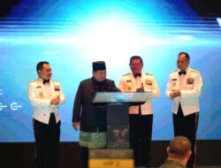 Kasad Dampingi Menhan RI Buka Pameran Indo Defence 2022 Expo And Forum