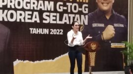 Rieke Diah Pitaloka berikan motivasi untuk PMI yang akan berangkat ke Korea