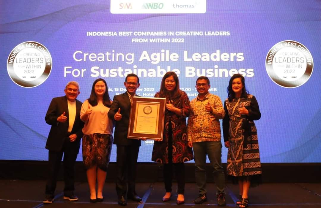 FIFGROUP Raih Predikat Indonesia Best Companies In Creating Leaders From Within 2022