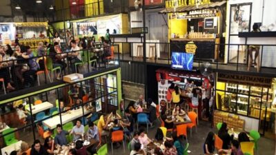 Food Market PHX, EAT DRINK And PLAY Solusi Terbaik Berburu Kuliner Di Jakarta