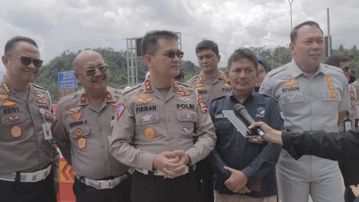 Jelang Nataru, Kakorlantas Polri Lakukan Pengecekan Jalur Tol Cisumdawu 