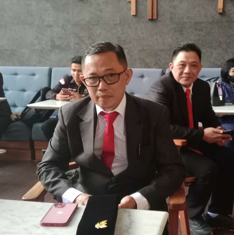 Prof Berty Sompie Sah Dilantik Sebagai Rektor Universitas Sam Ratulangi