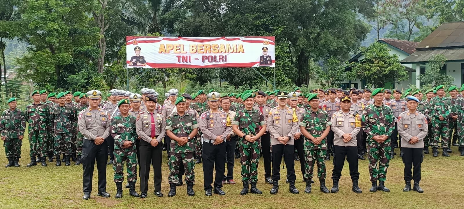 Apel Gabungan TNI-Polri Sumedang Yang Bertempat Di Kodim 0610 Sumedang