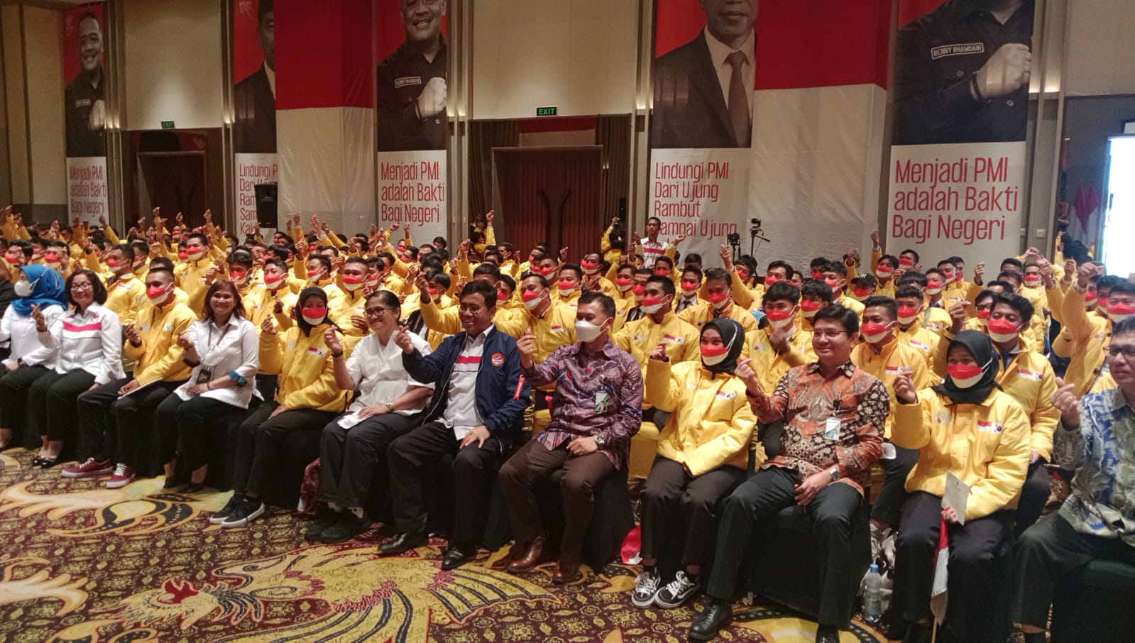 Kembali Sebanyak 420 Pekerja Migran Indonesia Diberangkatkan Secara Glorifikasi Oleh BP2MI
