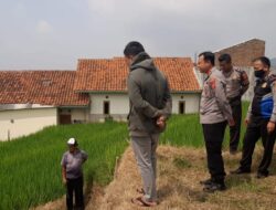 Kapolsek Sukasari, Lakukan Kunjungan Ke Para Petani Di Sukasari