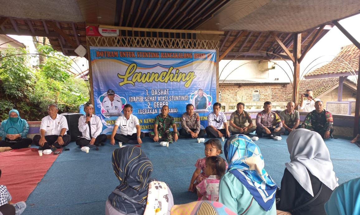 Kapolsek Rancakalong Hadiri Launching Dapur Sehat Atasi Stunting (DASHAT)