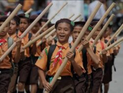 Mendikbudristek Menghilangkan Pramuka Dari Giat Ekstrakulikuler Wajib Sekolah, Menterinya Sudah Ikut Pramuka?