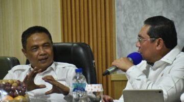 Dinas Sosial Sumedang Raih Skor Tinggi SAKIP 2023, Pj Bupati: “Bukan Sekadar Angka, Ini Bukti Nyata Dedikasi!”