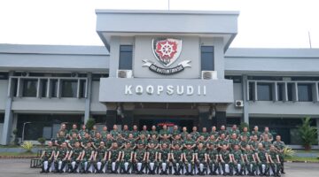 Panglima Komando Operasi Udara II Dorong Profesionalisme Prajurit TNI AU di Entry Briefing di Lanud Sultan Hasanuddin