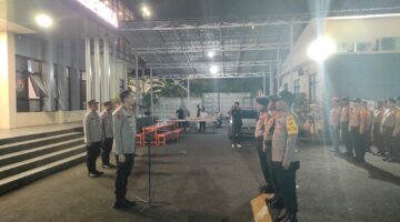 Polsek Kelapa Gading Gelar Apel Pergeseran Pasukan Pengamanan TPS di Wilayah Kelapa Gading