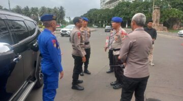 Dir Polairud Polda Metro Jaya Tinjau Kesiapan Posyan Ancol dalam Operasi Lilin Jaya 2024