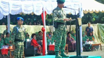 Prestasi Gemilang: Kadisops Lanud Sultan Hasanuddin Sematkan Bravet Para Dasar untuk Prajurit Brigif 3/Tri Budi Sakti Kostrad