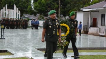 Kasrem 023/KS Pimpin Ziarah Rombongan Sambut Hari Juang TNI AD ke-79