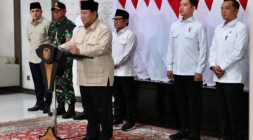 Panglima TNI Lepas Presiden Prabowo Subianto untuk Kunjungan Kenegaraan ke India