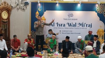 Kapolsek Kelapa Gading Hadiri Isra Miraj, Bahas Keamanan dan Ketertiban Lingkungan