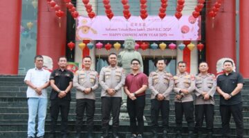 Waka Polres Jakarta Utara Pastikan Keamanan Jelang Perayaan Imlek 2025 di Vihara Mahavira Graha