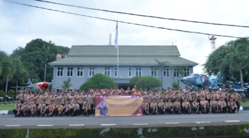 Lanud Sultan Hasanuddin Dorong Generasi Muda Sulawesi Selatan Cintai Dirgantara Melalui Sosialisasi Saka Dirgantara