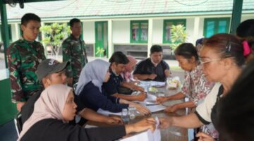 Pasca Bencana Kantor Pos Sibolga Berkerjasama Dengan Korem 023/KS Salurkan BLTS Kesra Kepada Masyarakat