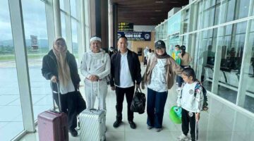 Polda Jabar Dan KDM Jemput Pekerja Hiburan Di Sikka.