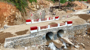 TNI AD Rampungkan Pembangunan Jembatan Aramco Di Hutanabolon