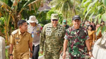 Danrem 023/KS Dampingi Tim Monitoring Dan Evaluasi Pasca Bencana Rehab -Rekon di Kota Sibolga.