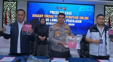 Polda Jabar Ringkus Sindikat Penipuan Online, Korban Rugi Rp801 Juta.